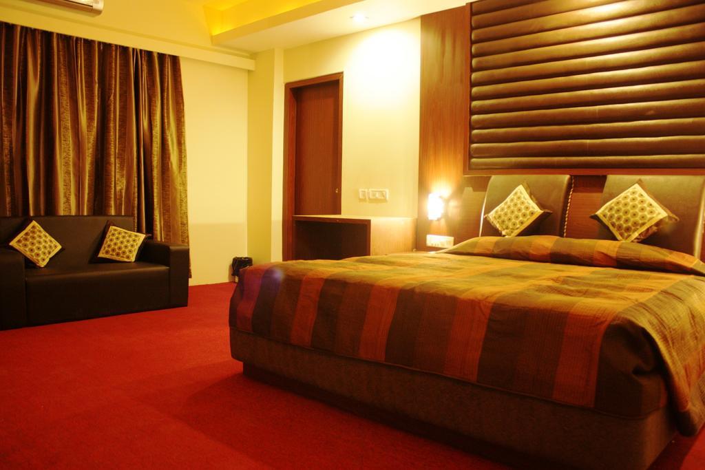 ראנצ'י Hotel Avn Grand חדר תמונה