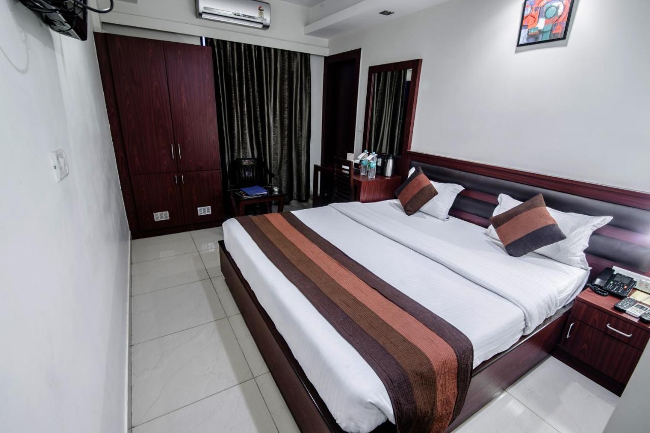 ראנצ'י Hotel Avn Grand מראה חיצוני תמונה