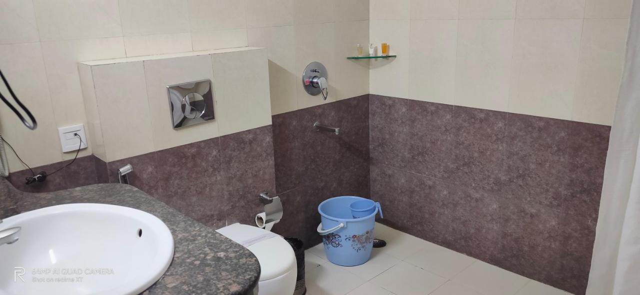 ראנצ'י Hotel Avn Grand מראה חיצוני תמונה