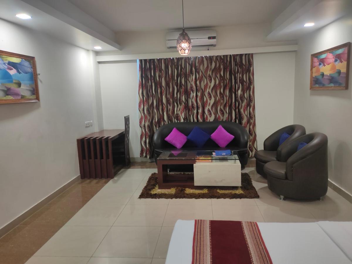 ראנצ'י Hotel Avn Grand מראה חיצוני תמונה