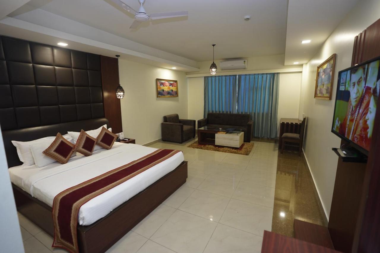 ראנצ'י Hotel Avn Grand מראה חיצוני תמונה