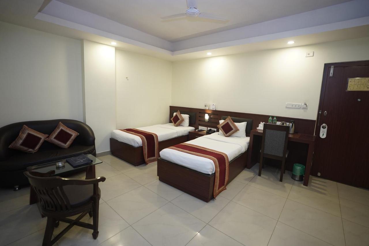 ראנצ'י Hotel Avn Grand מראה חיצוני תמונה