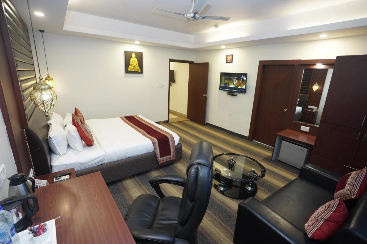 ראנצ'י Hotel Avn Grand מראה חיצוני תמונה