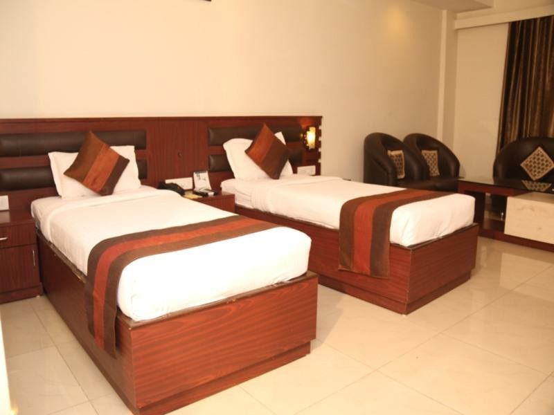 ראנצ'י Hotel Avn Grand מראה חיצוני תמונה