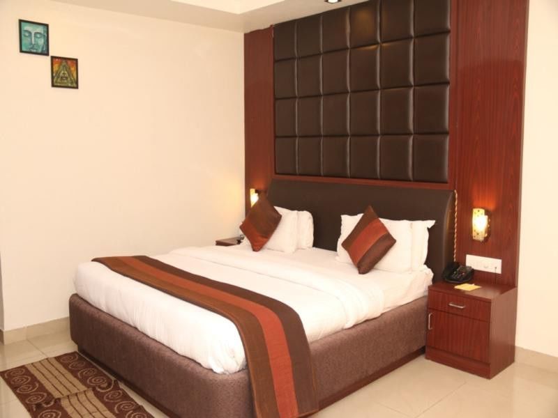 ראנצ'י Hotel Avn Grand מראה חיצוני תמונה